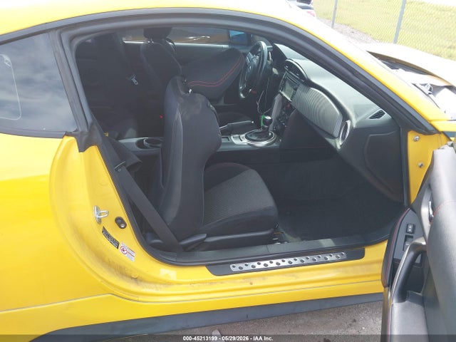 45213199 :رقم المزاد ، JF1ZNAA14F8706894 vin ، 2015 Scion Fr-s Release Series مزاد بيع