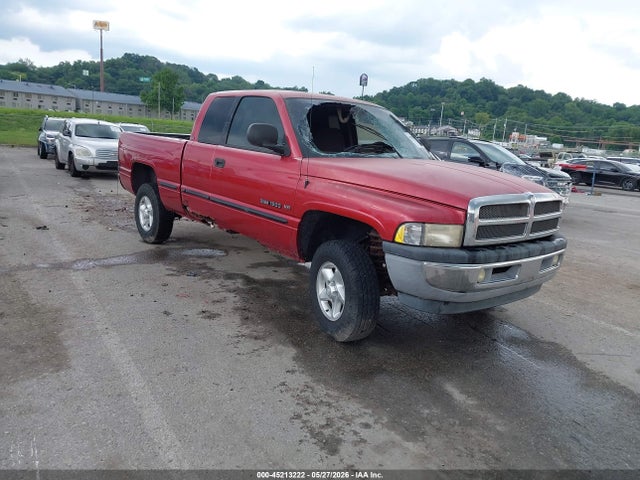 45213222 :رقم المزاد ، 1B7HF13Y4XJ598266 vin ، 1999 Dodge Ram 1500 St مزاد بيع