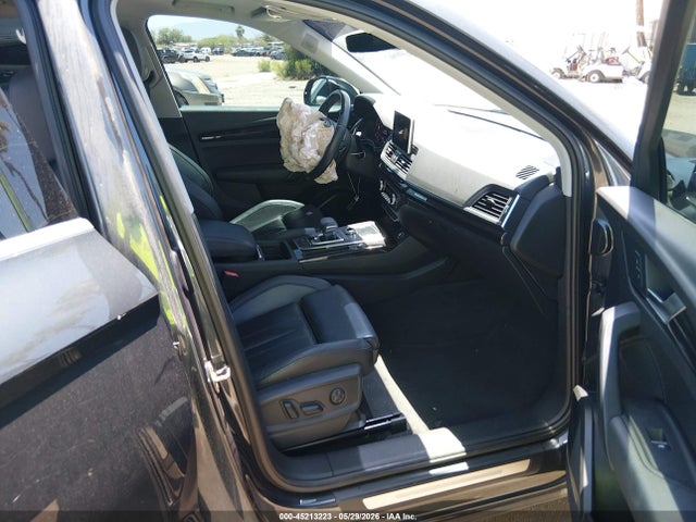 Продаж на аукціоні авто 2018 Audi Q5 2.0t Premium/2.0t Tech Premium, vin: WA1BNAFY0J2142765, номер лоту: 45213223
