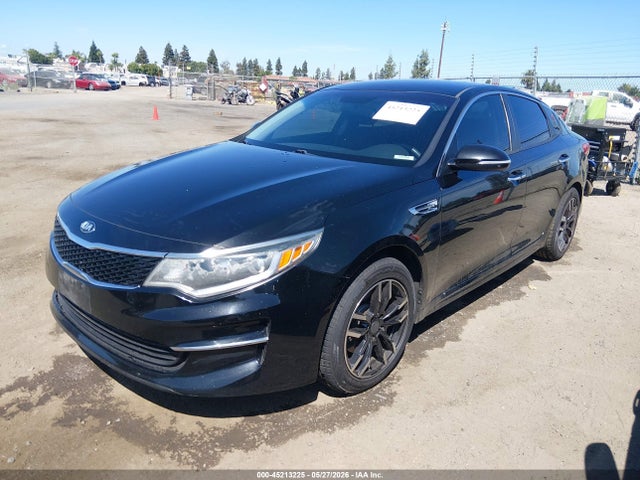 KIA Optima Lx 2018 5XXGT4L33JG182585 Image 2