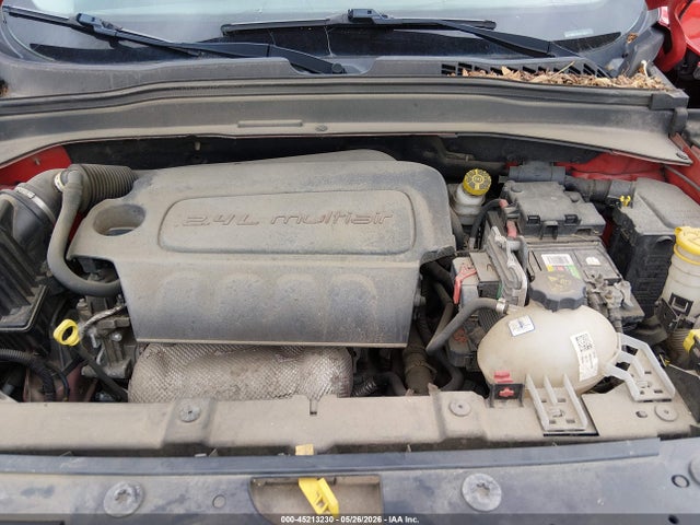 2015 Jeep Renegade Latitude მანქანა იყიდება აუქციონზე, vin: ZACCJBBT9FPB32531, აუქციონის ნომერი: 45213230