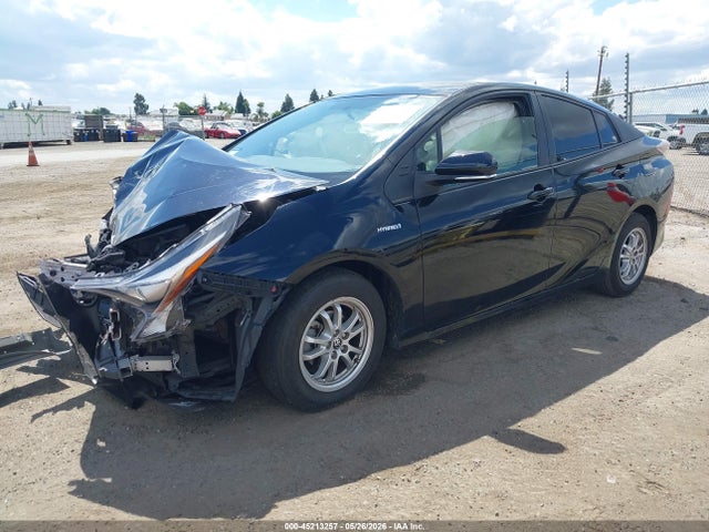 45213257 :رقم المزاد ، JTDKBRFUXG3518708 vin ، 2016 Toyota Prius Two مزاد بيع