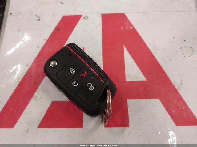 Продаж на аукціоні авто 2018 Volkswagen Tiguan 2.0t Se/2.0t Sel, vin: 3VV2B7AX3JM154807, номер лоту: 45213262