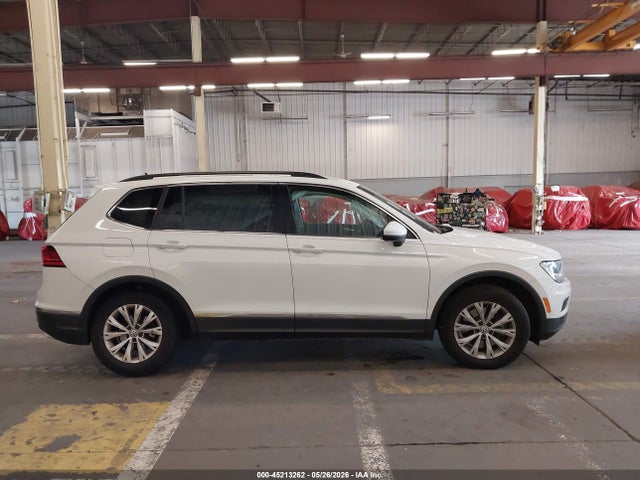 Продаж на аукціоні авто 2018 Volkswagen Tiguan 2.0t Se/2.0t Sel, vin: 3VV2B7AX3JM154807, номер лоту: 45213262