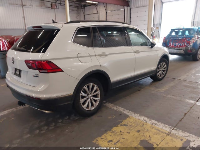 Продаж на аукціоні авто 2018 Volkswagen Tiguan 2.0t Se/2.0t Sel, vin: 3VV2B7AX3JM154807, номер лоту: 45213262