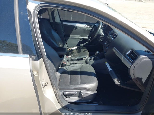 45213263 :رقم المزاد ، 3VWDP7AJXDM264436 vin ، 2013 Volkswagen Jetta 2.5l Se مزاد بيع