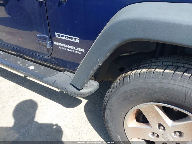 45213309 :رقم المزاد ، 1C4HJWDG0DL623195 vin ، 2013 Jeep Wrangler Unlimited Sport مزاد بيع