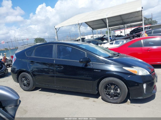 Toyota Prius Four 2014 JTDKN3DU7E1806671 Image 13