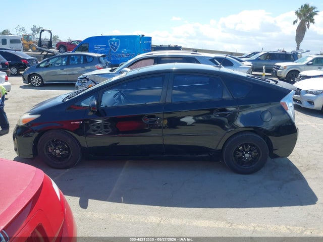 Toyota Prius Four 2014 JTDKN3DU7E1806671 Image 14