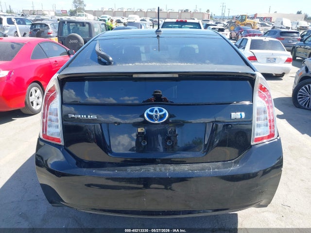 Toyota Prius Four 2014 JTDKN3DU7E1806671 Image 16