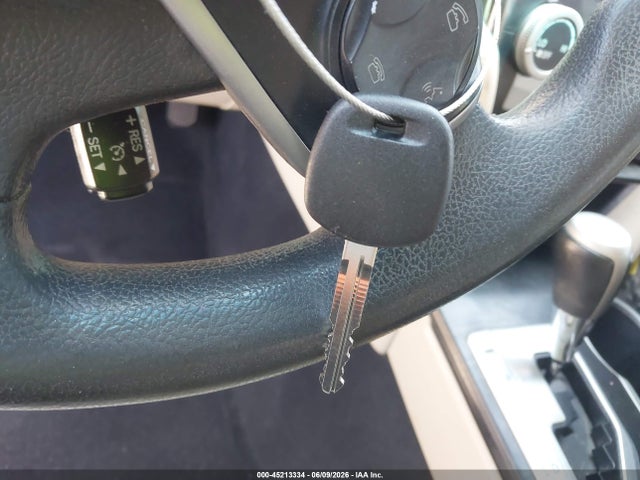 4T4BF1FK0ER442669 Toyota CAMRY LE