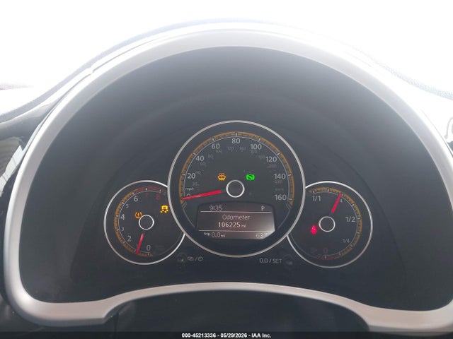 Volkswagen Beetle 2.0t Dune 2018 3VWSD7AT7JM711866 Image 7