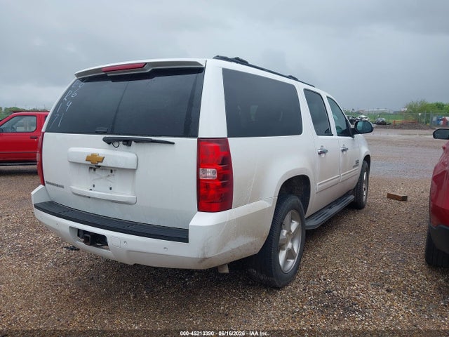Продажа на аукционе авто 2014 Chevrolet Suburban 1500 Ls, vin: 1GNSCHE03ER176641, номер лота: 45213390