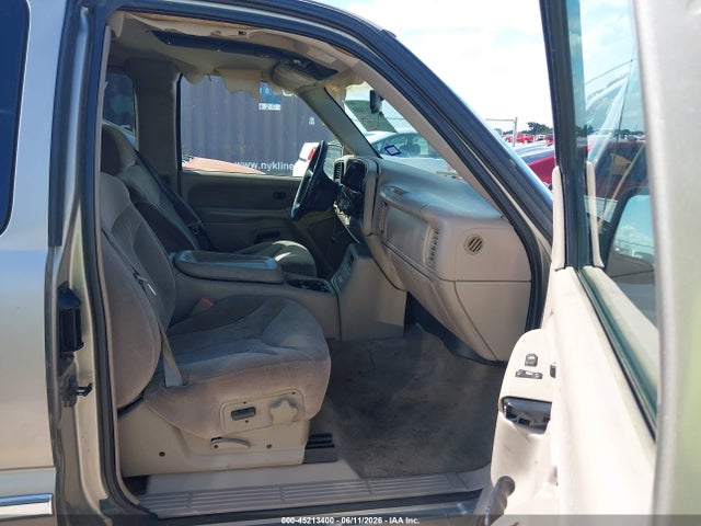 45213400 :رقم المزاد ، 2GTEC19T821412867 vin ، 2002 Gmc Sierra 1500 Sle مزاد بيع