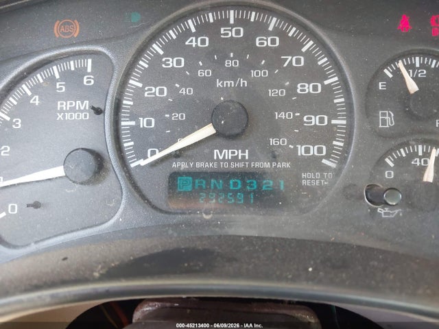 45213400 :رقم المزاد ، 2GTEC19T821412867 vin ، 2002 Gmc Sierra 1500 Sle مزاد بيع