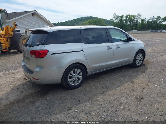 45213443 :رقم المزاد ، KNDMB5C1XH6218405 vin ، 2017 Kia Sedona Lx مزاد بيع