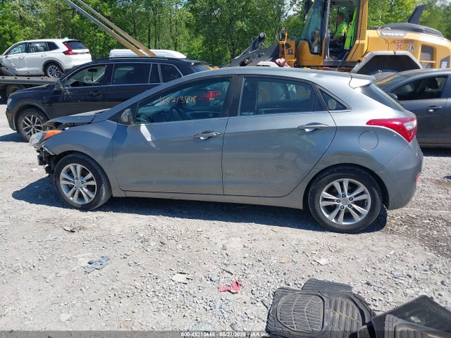 Продажа на аукционе авто 2017 Hyundai Elantra Gt, vin: KMHD35LH8HU381393, номер лота: 45213448