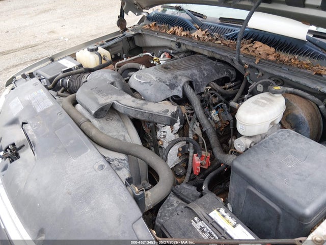 45213453 :رقم المزاد ، 3GNFK16Z03G303271 vin ، 2003 Chevrolet Suburban K1500 مزاد بيع