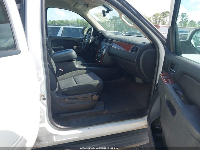 2014 Chevrolet Tahoe Ls მანქანა იყიდება აუქციონზე, vin: 1GNSCAE03ER247621, აუქციონის ნომერი: 45213454