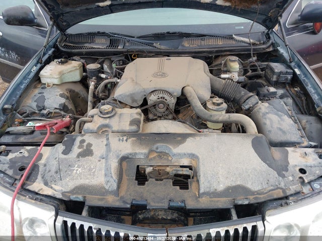45213494 :رقم المزاد ، 1LNHM82W8YY923617 vin ، 2000 Lincoln Town Car Signature مزاد بيع