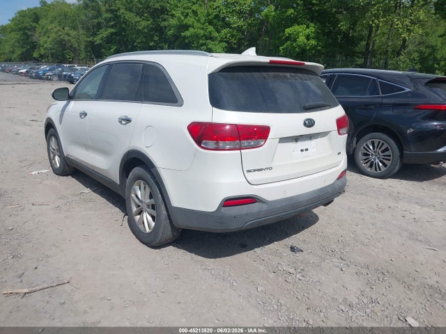 45213520 :رقم المزاد ، 5XYPGDA34GG105350 vin ، 2016 Kia Sorento 2.4l Lx مزاد بيع