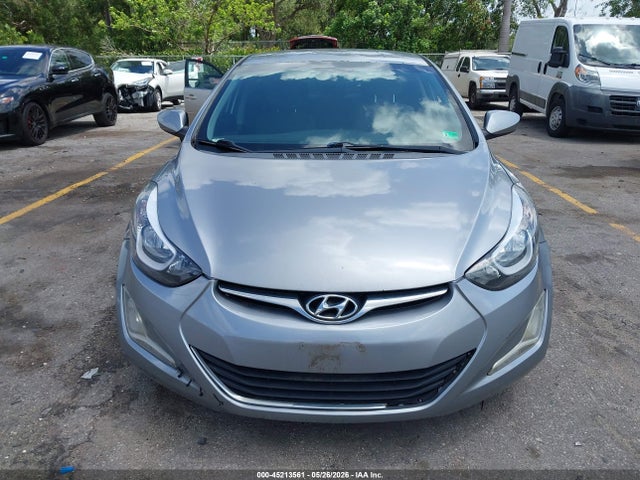 45213561 :رقم المزاد ، 5NPDH4AE4FH556299 vin ، 2015 Hyundai Elantra Se مزاد بيع
