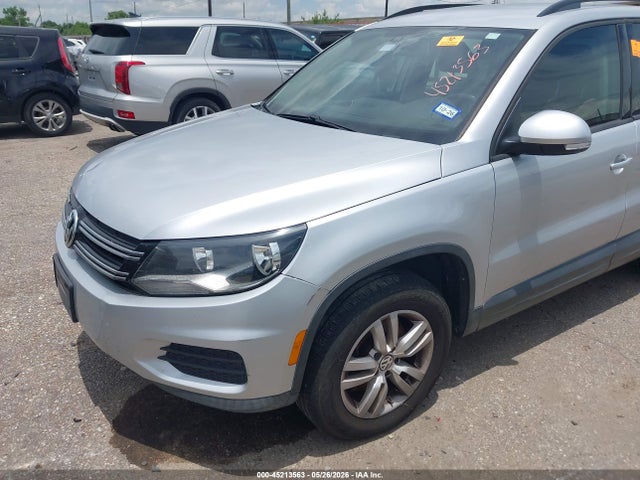Aukcja sprzedaży 2016 Volkswagen Tiguan S, vin: WVGAV7AX4GW519940, numer aukcji: 45213563