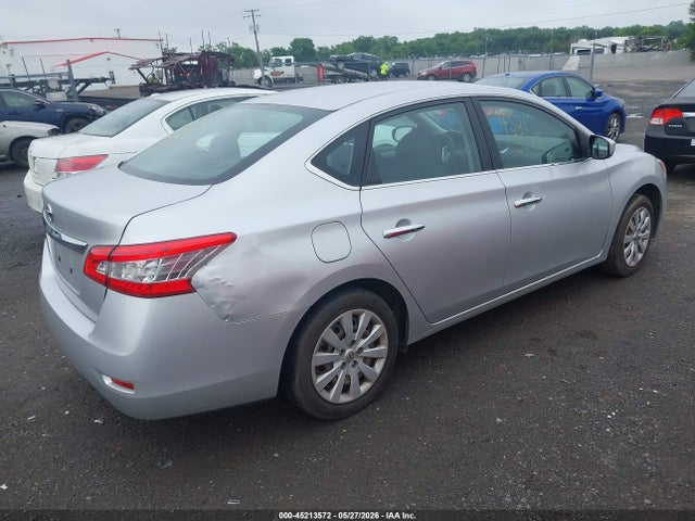 Продажа на аукционе авто 2015 Nissan Sentra S, vin: 3N1AB7AP9FY305937, номер лота: 45213572