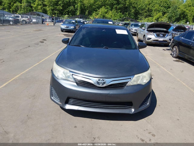 45213630 :رقم المزاد ، 4T1BF1FK8DU651182 vin ، 2013 Toyota Camry Le مزاد بيع