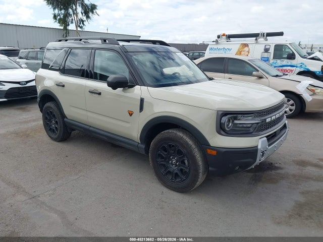 Ford Bronco Sport Badlands 2025 3FMCR9DA4SRE70699 main image