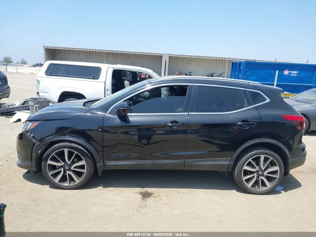 JN1BJ1CP2KW241629 Nissan Rogue Sport Sl
