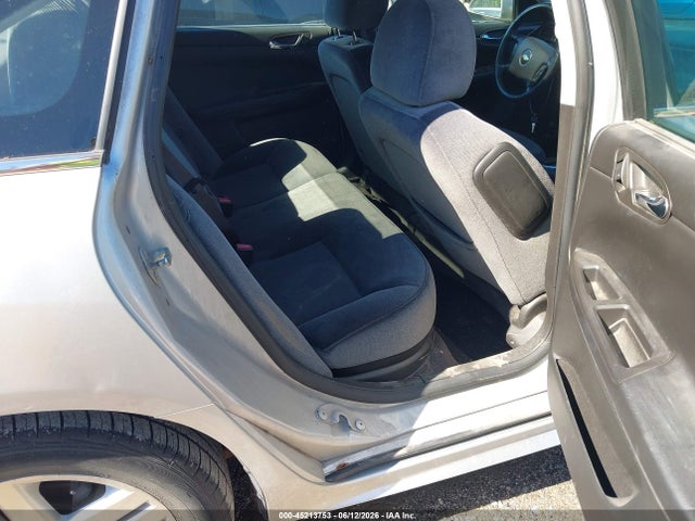 2G1WB5E32E1180333 Chevrolet Impala Limited Lt
