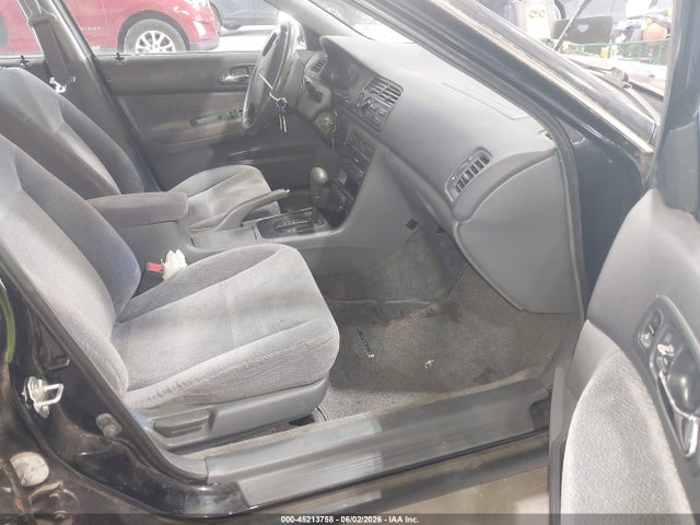 45213758 :رقم المزاد ، 1HGCD5634TA291022 vin ، 1996 Honda Accord Lx/ex مزاد بيع