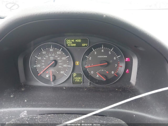 2011 Volvo S40 T5/t5 R-design მანქანა იყიდება აუქციონზე, vin: YV1672MS5B2538420, აუქციონის ნომერი: 45213766