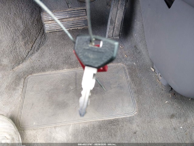 Продажа на аукционе авто 2000 Dodge Caravan Se, vin: 2B4GP4535YR657198, номер лота: 45213767