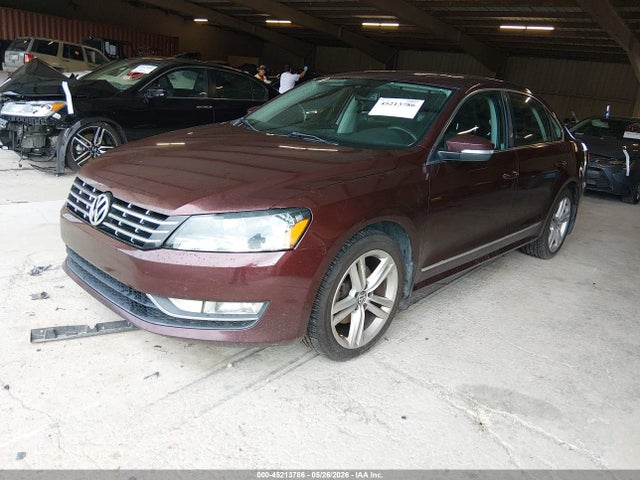 2013 Volkswagen Passat 2.0l Tdi Se მანქანა იყიდება აუქციონზე, vin: 1VWBN7A36DC126053, აუქციონის ნომერი: 45213786