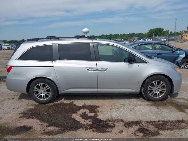 45213822 :رقم المزاد ، 5FNRL5H66BB102993 vin ، 2011 Honda Odyssey Ex-l مزاد بيع