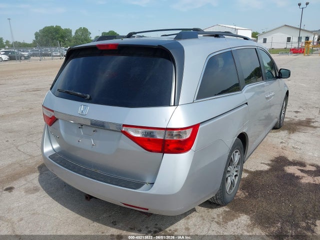 45213822 :رقم المزاد ، 5FNRL5H66BB102993 vin ، 2011 Honda Odyssey Ex-l مزاد بيع