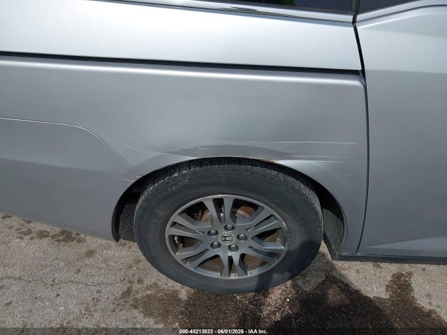 45213822 :رقم المزاد ، 5FNRL5H66BB102993 vin ، 2011 Honda Odyssey Ex-l مزاد بيع