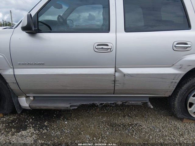 Продажа на аукционе авто 2005 Cadillac Escalade Standard, vin: 1GYEK63N95R118779, номер лота: 45213827