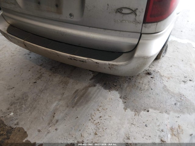 2001 Chrysler Town & Country Limited მანქანა იყიდება აუქციონზე, vin: 2C8GP64L91R204044, აუქციონის ნომერი: 45213841