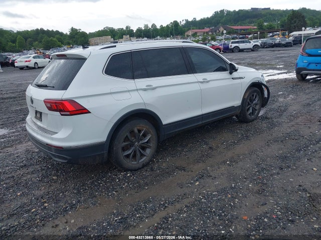 3VV3B7AX0NM173602 Volkswagen Tiguan 2.0t Se