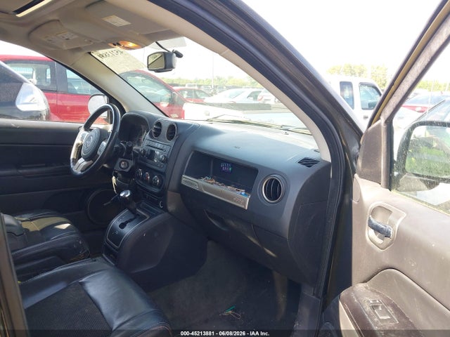 45213881 :رقم المزاد ، 1C4NJCBB0HD103040 vin ، 2017 Jeep Compass 75th Anniversary Edition Fwd مزاد بيع