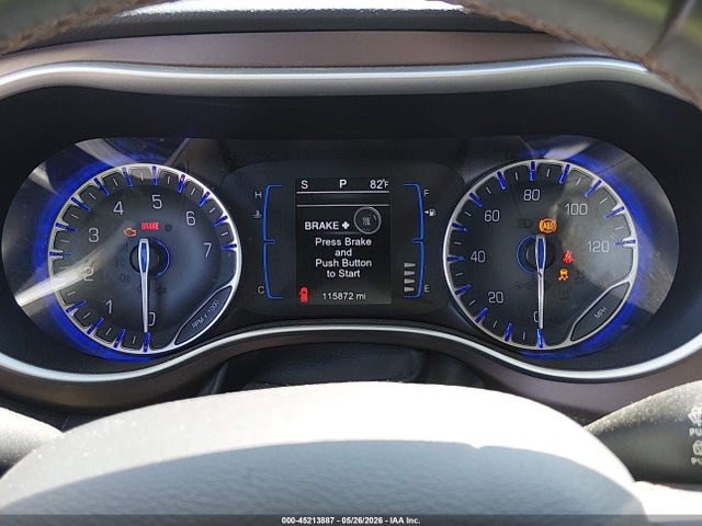 2017 Chrysler Pacifica Touring-l მანქანა იყიდება აუქციონზე, vin: 2C4RC1BGXHR598324, აუქციონის ნომერი: 45213887