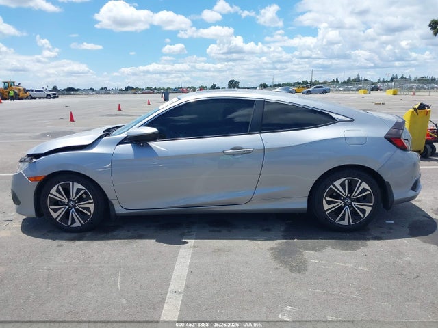 Aukcja sprzedaży 2017 Honda Civic Ex-t, vin: 2HGFC3B3XHH352747, numer aukcji: 45213888