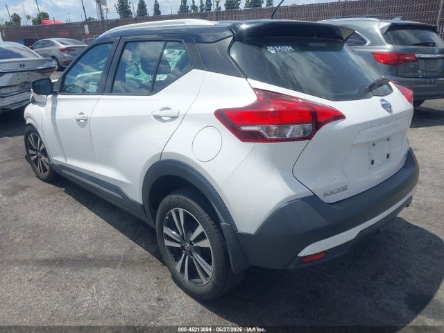 Nissan KICKS SR 2018 3N1CP5CU1JL533020 Image 3