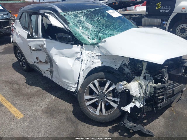 Nissan KICKS SR 2018 3N1CP5CU1JL533020 Image 6
