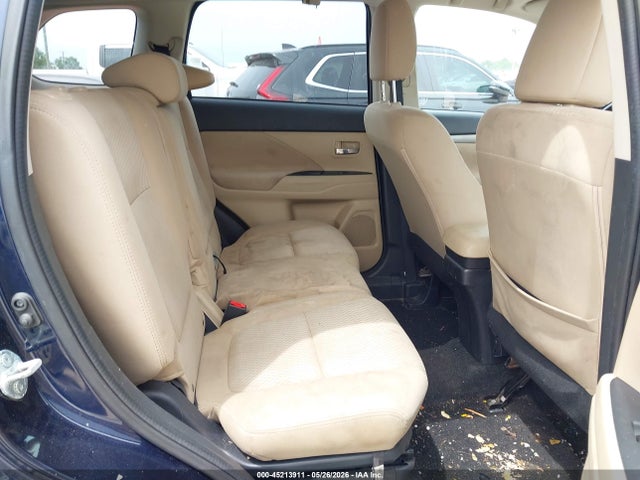 Продаж на аукціоні авто 2016 Mitsubishi Outlander Se, vin: JA4AZ3A39GZ013835, номер лоту: 45213911