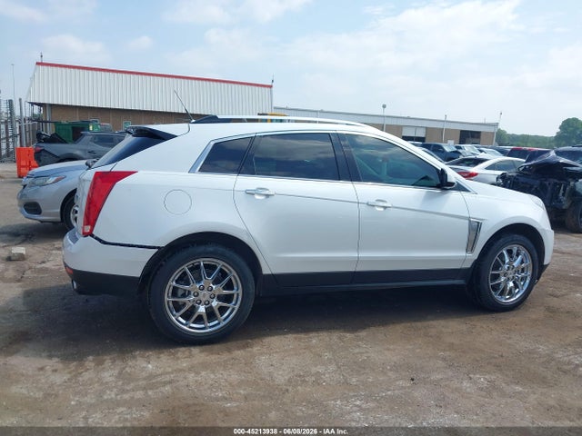 2014 Cadillac Srx Performance Collection მანქანა იყიდება აუქციონზე, vin: 3GYFNCE34ES615984, აუქციონის ნომერი: 45213938