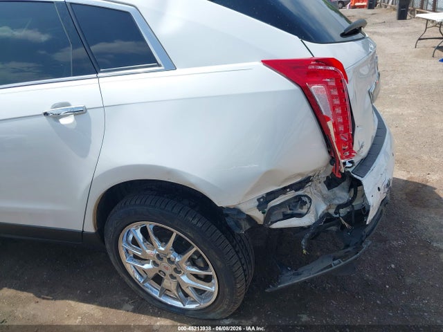 2014 Cadillac Srx Performance Collection მანქანა იყიდება აუქციონზე, vin: 3GYFNCE34ES615984, აუქციონის ნომერი: 45213938